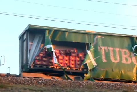Nehoda osobného a nákladného vlaku. Pri nešťastí zahynulo 6 ľud