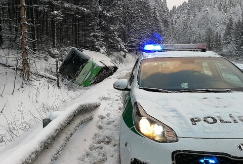 Nehoda, autobus, Donovaly