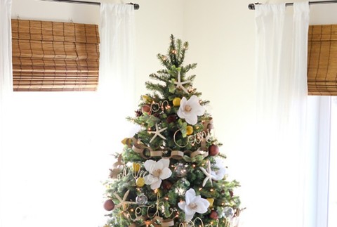 Vianočný stromček s kvetmi (2)