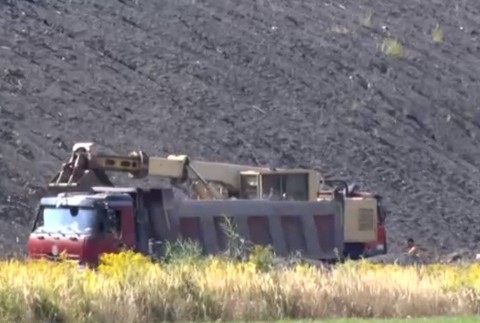 Nebezpečná skládka za Hornonitrianskou baňou? 