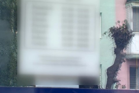 Kopali ho na zemi, aj keď bol už v bezvedomí, tvrdí zbitý mladík