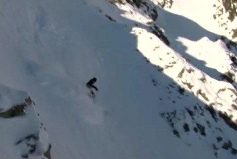 Skialpinista neprežil 700 m pád