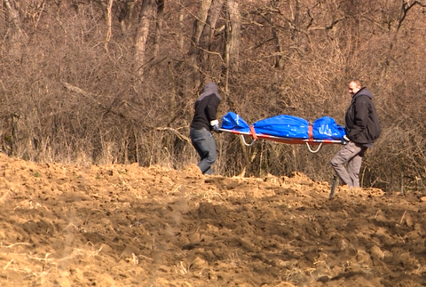 Vodička vypadla z auta, pomôcť nedokázali ani leteckí záchranári 