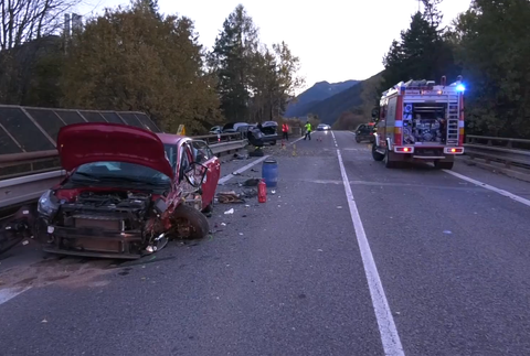 zrazka nehoda auta vozidla zranenia