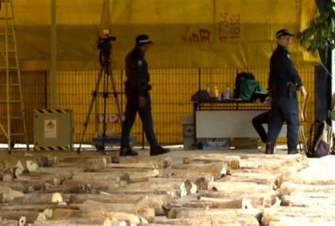 Najväčší zadržaný nález. Úrady na lodi našli 8,8 ton slonoviny