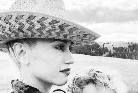  Gwen Stefani a syn Apollo