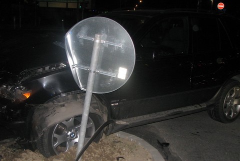 Nehoda v Košiciach noc auto nabúrané