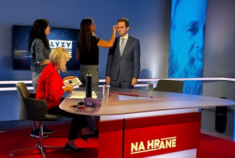 7eb92e03-cb53-4d21-a8a7-7e79360bb899