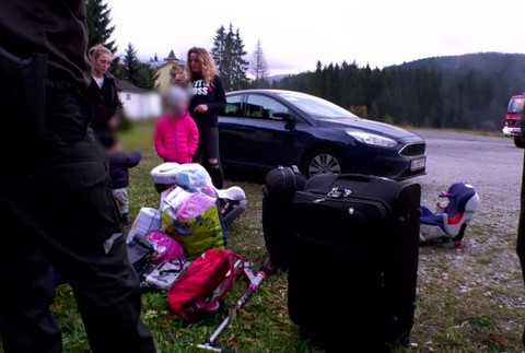 Požiar auta s deťmi3840