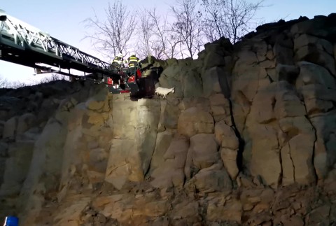 [multi] Zachrana kozy 2459