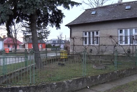 Muža prepadli traja páchatelia. Zobrali mu peniaze aj jedlo