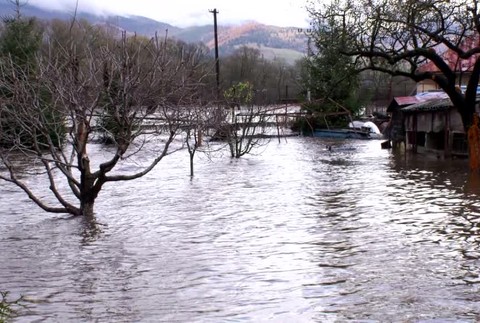 [multi] Povodne stredné Slovensko 5407