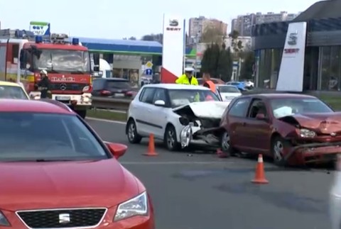 Košice - zrážka troch áut