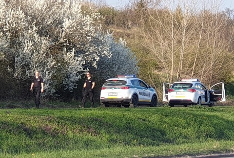 Neznámy páchateľ prepadol pumpu. Na mieste zasahuje polícia
