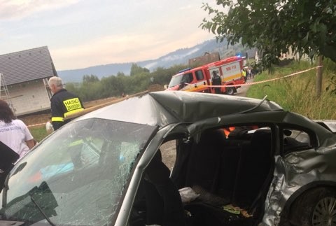 Tragická nehoda pri Tvrdošíne. Zrážku neprežili štyria ľudia