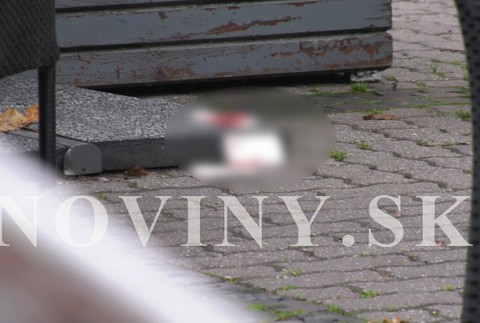 Brutálny útok v centre Banskej Bystrice: Mladú ženu dobodali nožom