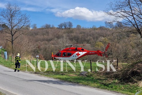 Nehoda taxika a vlaku v Pitelovej