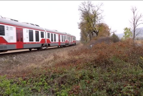 Autá v priekope1242