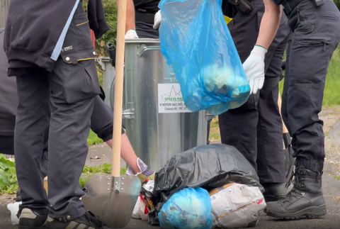 Polícia našla časť detskej ruky - kôš
