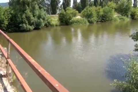 Za mesiac vylovili v rieke Nitra už druhú zbraň. Bola neďaleko miesta tej prvej