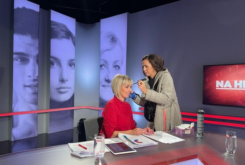 5df3a759-f3d6-4d05-abd5-03665ed8b784