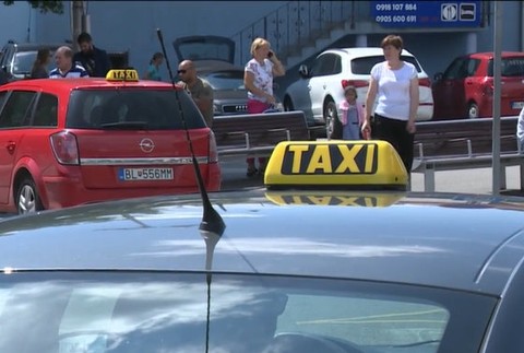Požiadavky na taxík zadajte vopred!