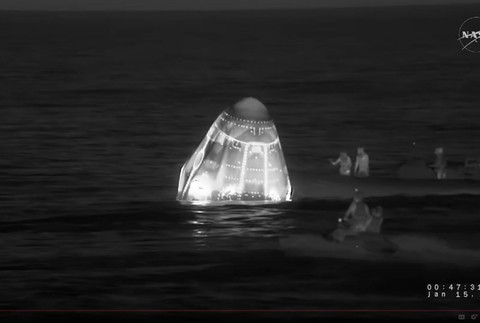 Členovia posádky misie Crew-11 (3)