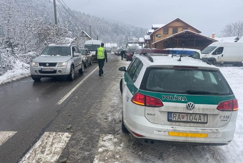 horské sedlo dielik sneh zima cesty (1)