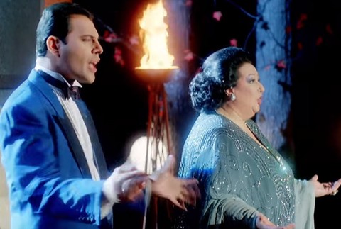  Montserrat Caballé a Freddie Mercury 