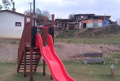 Ihrisko na východe Slovenska totálne zdevastovali vandali.