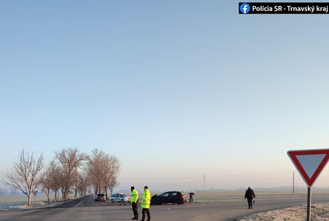 Nehoda pri obci Baka