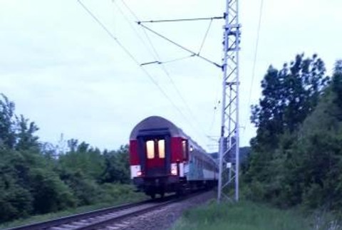 Tragické ráno pri Trebišove. Na železničnom moste zahynula 51-ročná žena