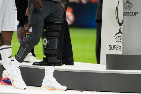 Futbalisti Realu Madrid oslavujú zisk Superpohára