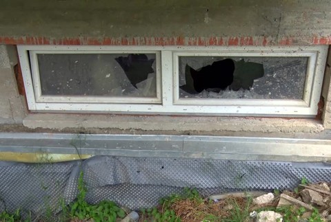 [multi] Tragédia v Dubnici. Chlapec (14) dvakrát bodol nožom kamaráta 1654