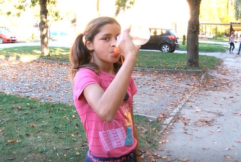 Príbeh dievčaťa, ktoré bežalo v balerínkach, pokračuje. Jej talent je obrovský