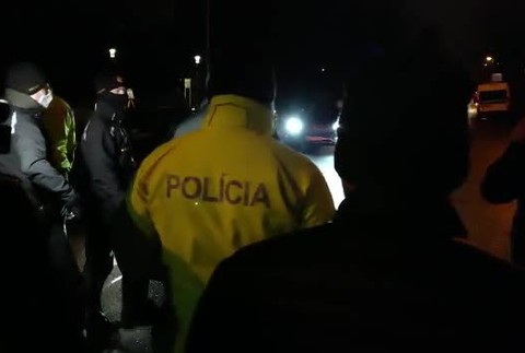 [multi] Robert Fico zadržanie polícia 4555