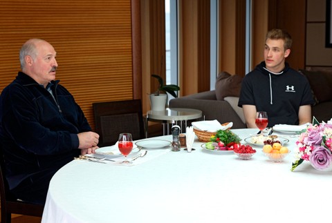 Lukašenko navštívil Putina