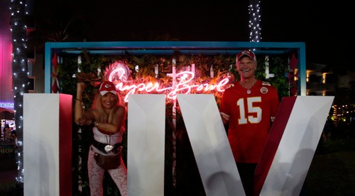 Vstupenka stojí v priemere 10 385 $ - LIV. Super Bowl!