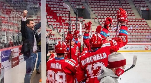 České extraligové finále aj s fanúšikmi na tribúnach