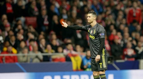 Ronaldov bývalý švagor klamal. Portugalčan zatiaľ neposkytne svoje hotely ako nemocnice
