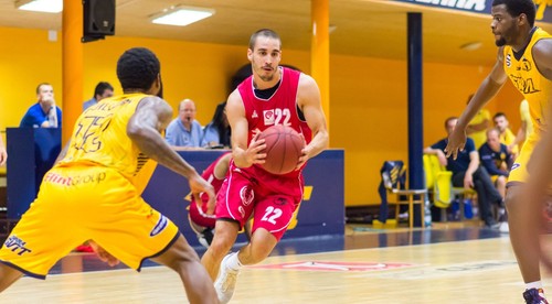 Druhé víťazstvo v sezóne pre Svit, Komárno domov s dlhým nosom