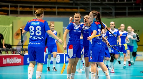 MS vo florbale žien: Slovensko - Dánsko 6:3. Zahráme si štvrťfinále!
