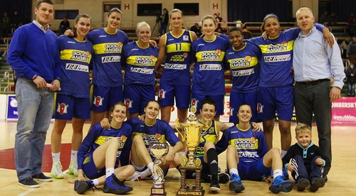 FINÁLE SP žien v basketbale