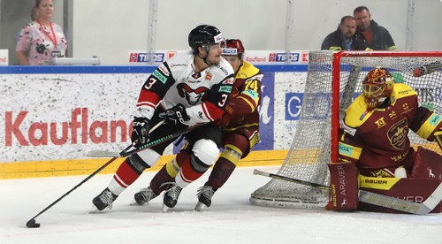 Highlight: HC ´05 Banská Bystrica – HK Dukla Trenčín 5:6 v 1. kole
