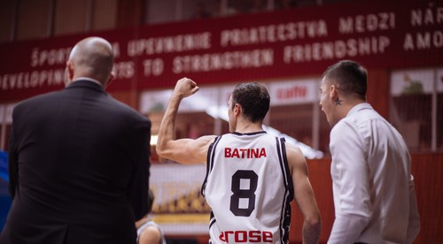 Levice a Svit na víťaznej vlne, Handlová triumfovala nad vicemajstrom