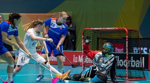 MS vo florbale žien: Slovensko - Poľsko 4:8. Končíme na šiestom mieste