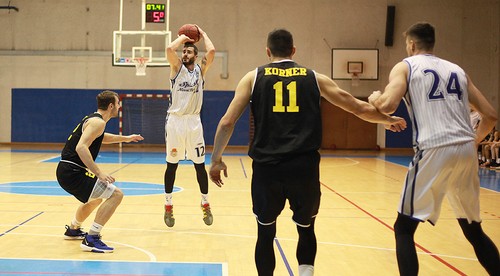 Vianočné zápasy na východe už dnes