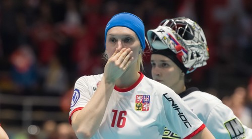 VIDEO: Češky viedli 102 sekúnd pred koncom zápasu o štyri góly. Postup do finále im však unikol