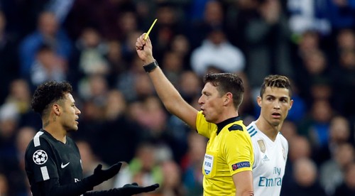 Dve futbalové hviezdy sa narodili v rovnaký deň