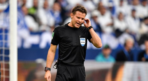 VAR už čoskoro na slovenských trávnikoch. Bude to správne rozhodnutie?
